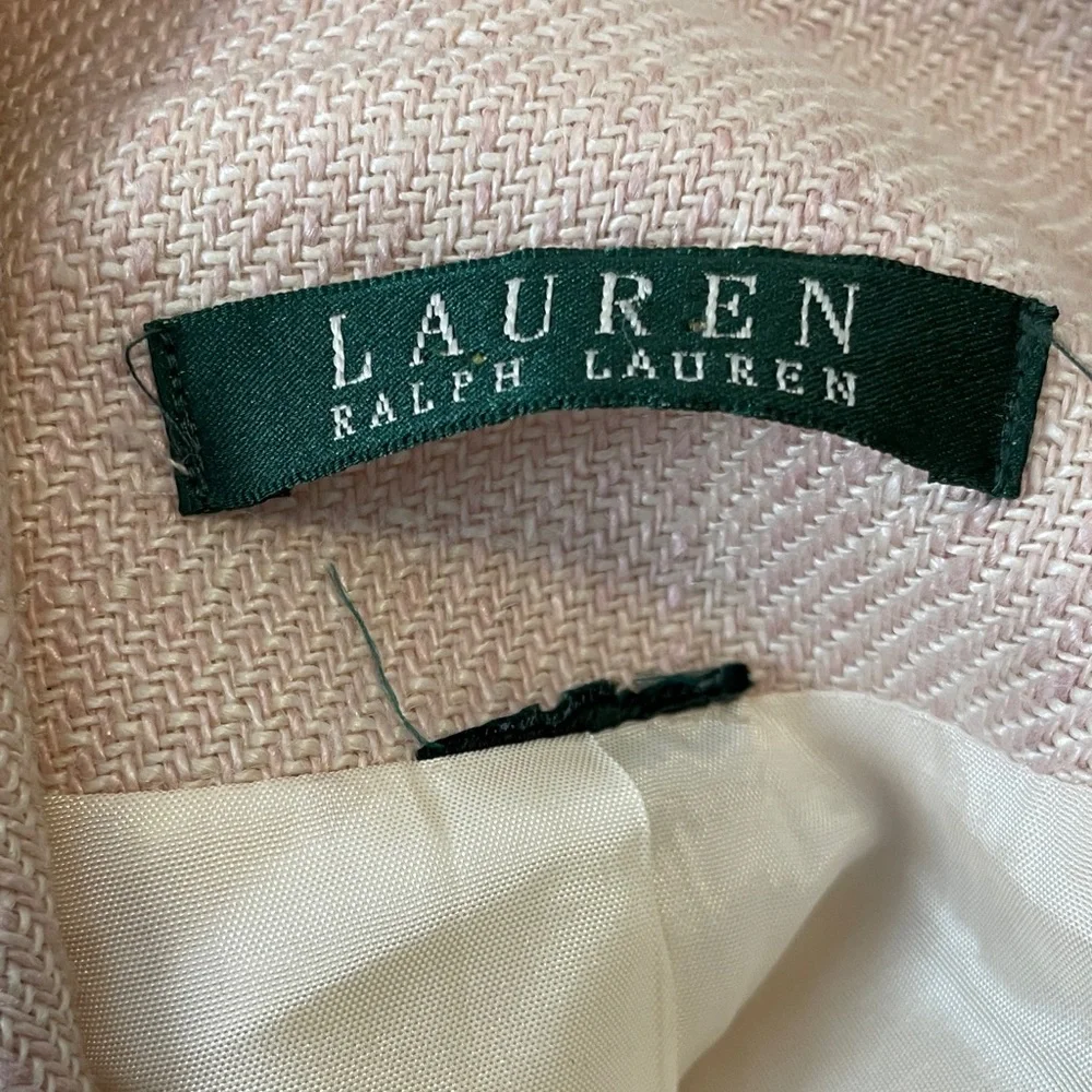 Elegant Women's Pink Blazer - Picture 2 of 11